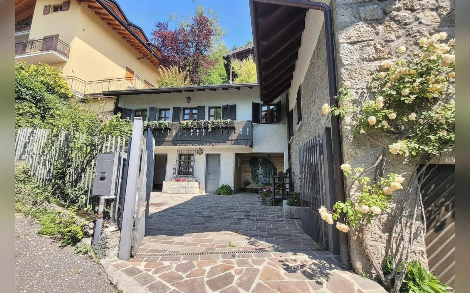 Esterni di Alpen Suites Presolana, Vilminore di Scalve (Lombardia) (foto 7)